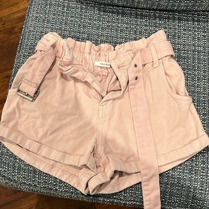 Mom style pink shorts